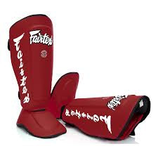 Fairtex Schienbeinschutz SP7 SCHWARZ Abnehmbares Schienbeinpolster