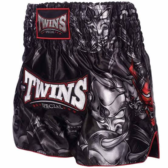Twins Special Fancy Muay Thai Shorts Kollektion