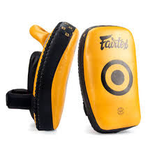 Fairtex Leichte Kickpads KPLC6